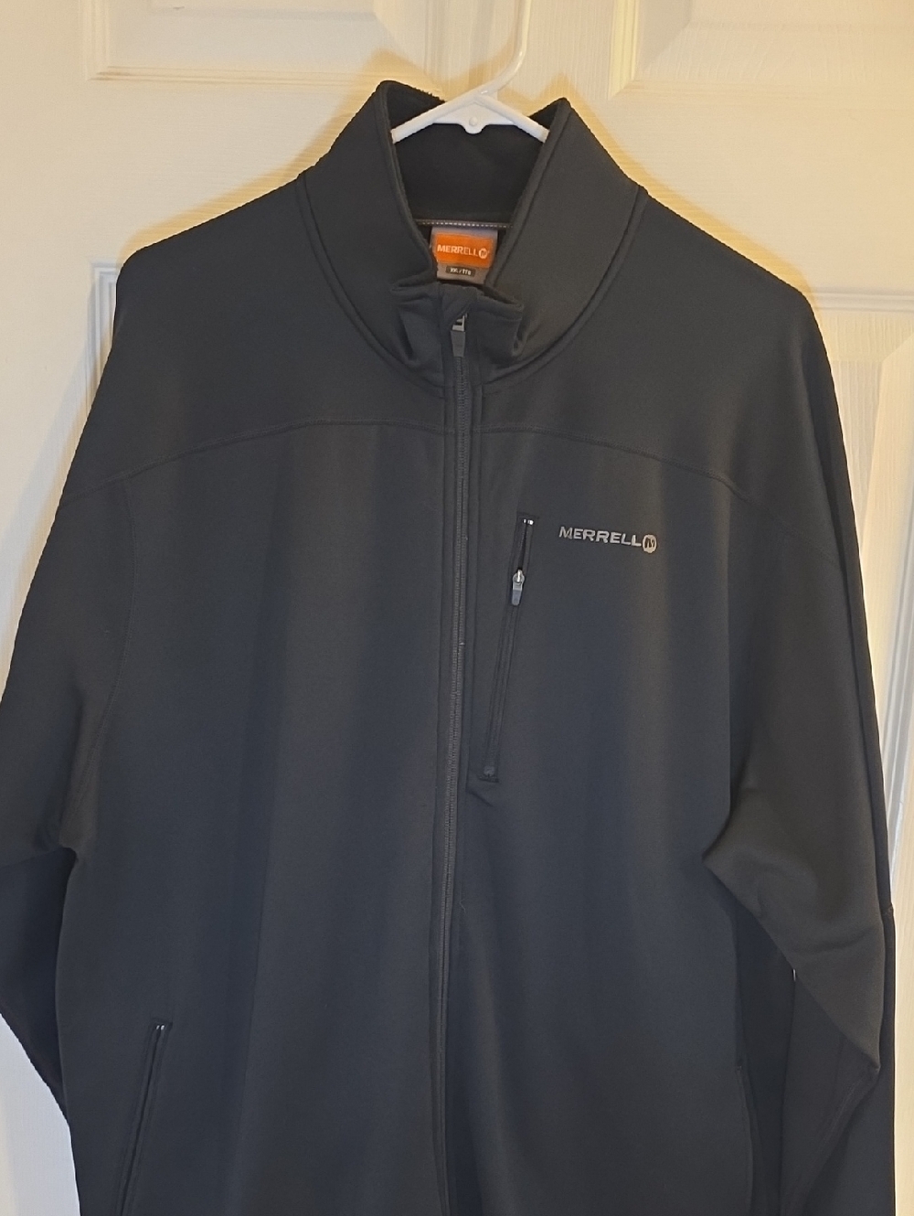 Merrell Men's Black Full-Zip Performance Softshell Jacket